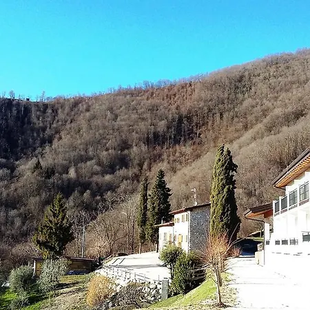 Фермерський будинок Il Bagnolo Eco Сало